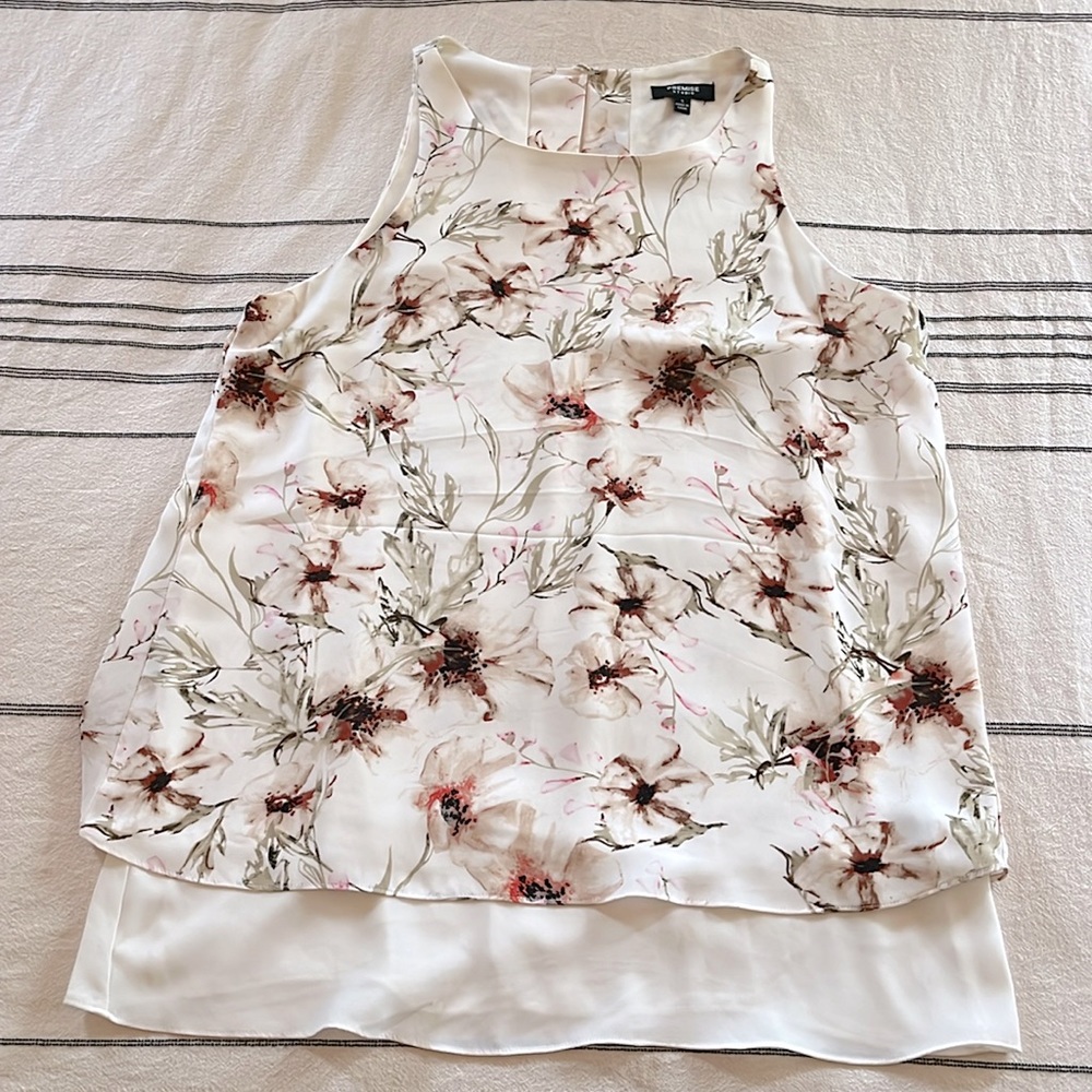 Short sleeve blouse